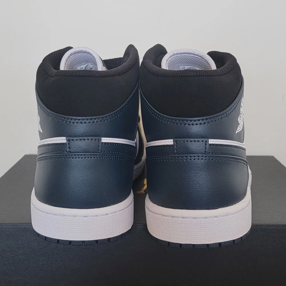 Nike Air Jordan 1 Mid Retro Armory Navy White 554724-411 Men size 11 - Picture 5 of 8